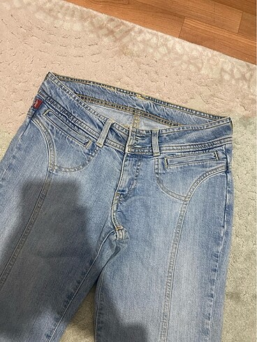 Levis İspanyol paça pantolon
