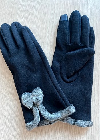 Gri Kürklü Kadın Eldiveni - Görsel 5