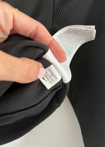 Nike Nike Siyah Fermuarlı Yarım Yaka crop Sweatshirt