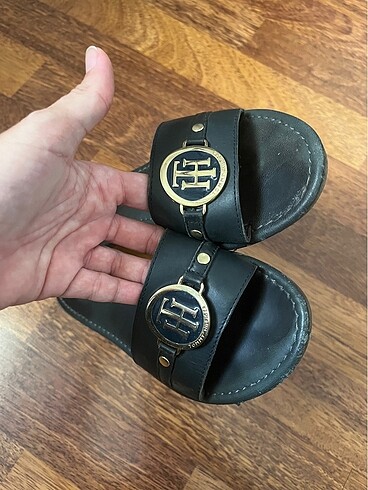 Tommy Hilfiger Tommy Hilfiger deri terlik