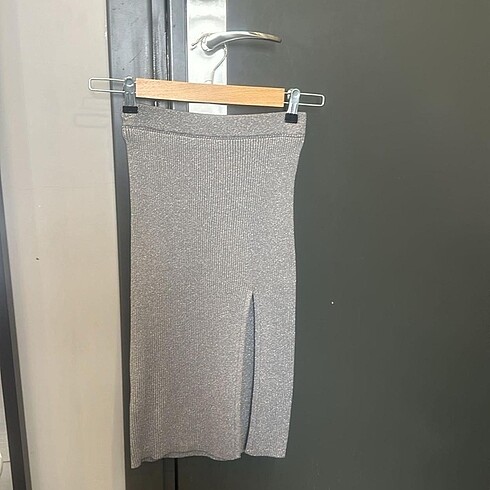 Zara triko etek