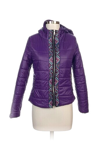 Bershka Mont %70 İndirimli.