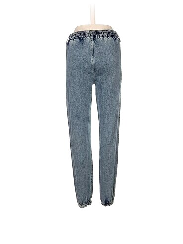 36 Beden Tiffany Tomato Jean / Kot %70 İndirimli.