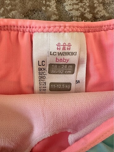 LC Waikiki Kız bebek mayo