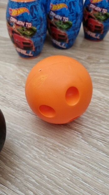 Beden Renk Hotwheels bowling 8 parca