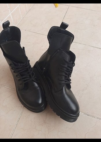 36 Beden siyah Renk Siyah Deri bot elle marka