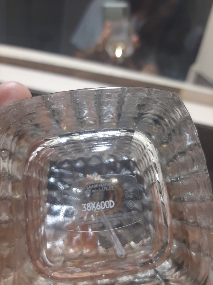 Valentino Kadın Parfüm - Görsel 3