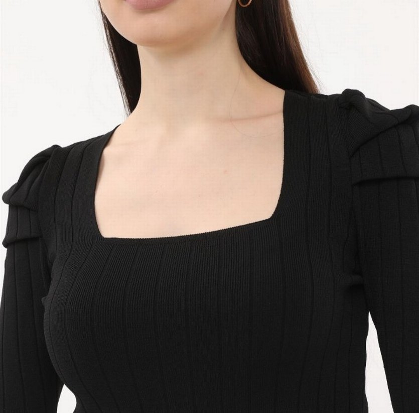 zara S ve M beden prenses kol triko kare yaka bluz - Görsel 2