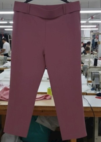 DeFacto Xl kemerli cepli esnek gül kurusu pantolon  - Görsel 4