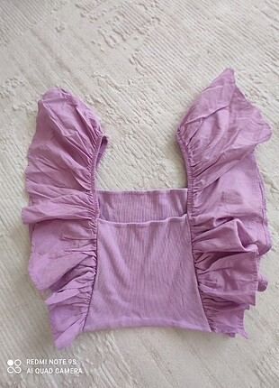 Fırfırlı lila crop ust