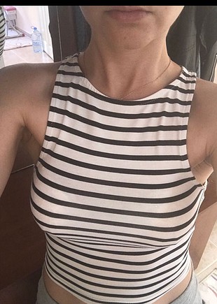 H&M HM top crop
