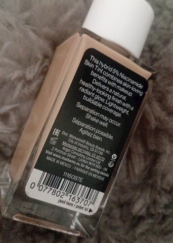  Beden Wet n Wild Barefocus Niacinamide Fondöten