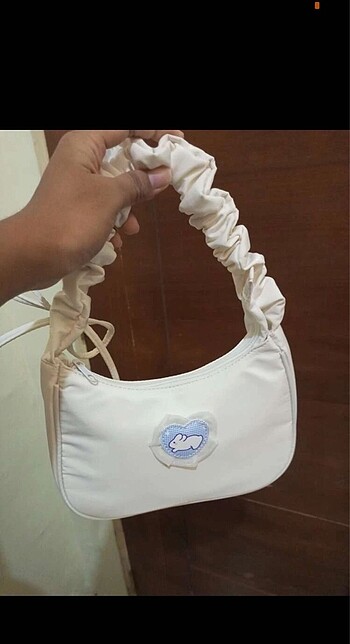 Beyaz Lolita çanta