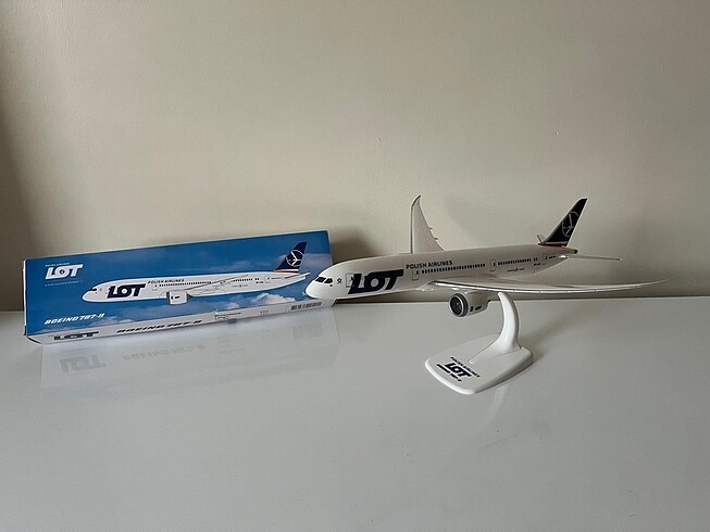 LOT POLİSH AIRLINES B787-9 DREAMLİNER 1:200 SIFIR MAKET UÇAK