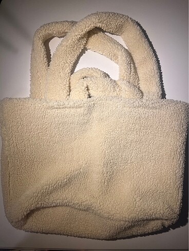 Peluş çanta