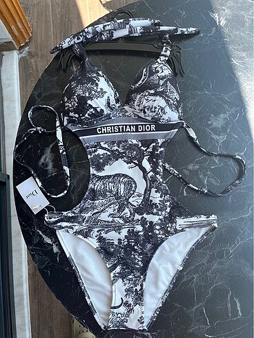 Dior mayokını