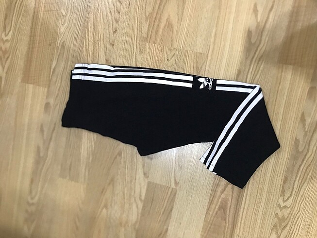 Tayt Adidas