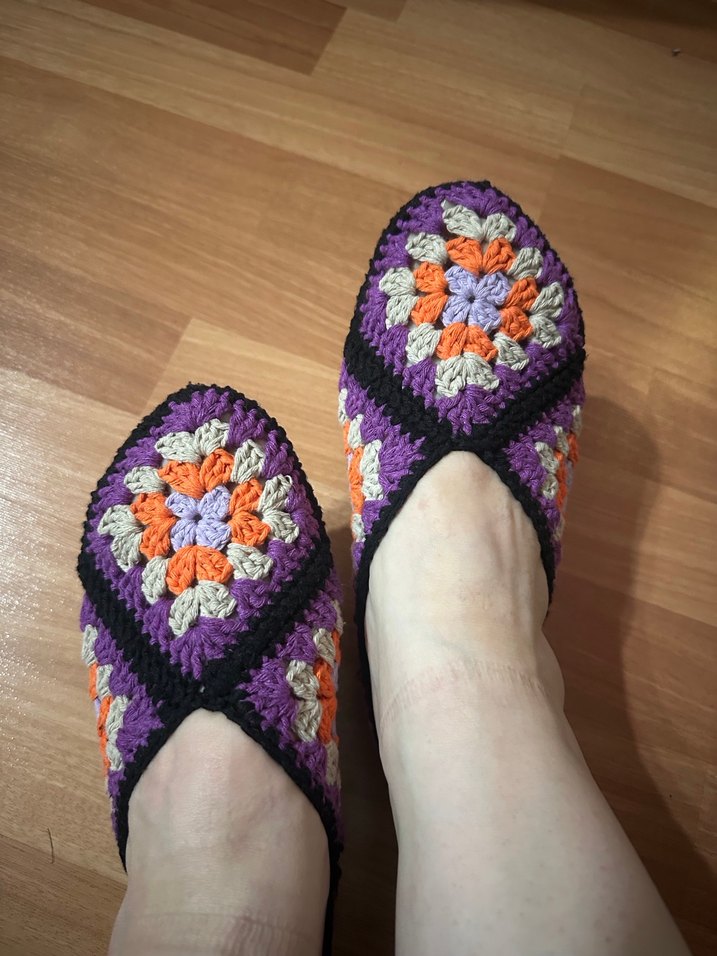 Renkli Nakışlı Örgü Kadın patik - Görsel 3