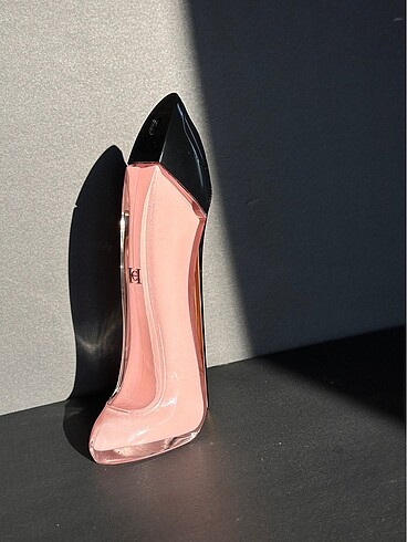CAROLINA HERRERA