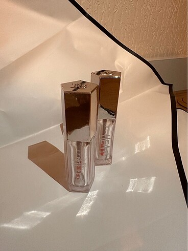Fenty Gloss Kutusu