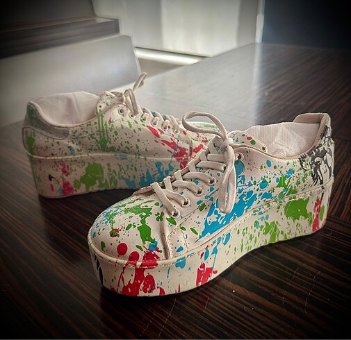 Soho Sneaker