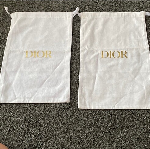 Dior toz torbası