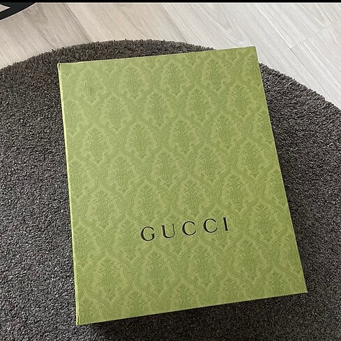 Gucci boş kutu