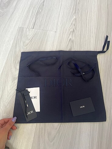 Dior toz torbası