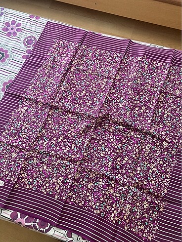 Beden çeşitli Renk cacharel twill ipek eşarp