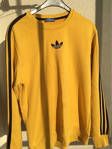 Adidas sweatshirt