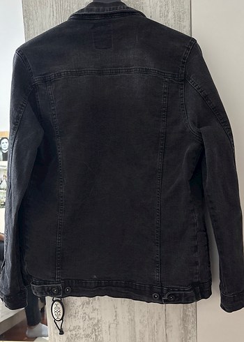 Siyah Düğmeli Denim Ceket - Görsel 4