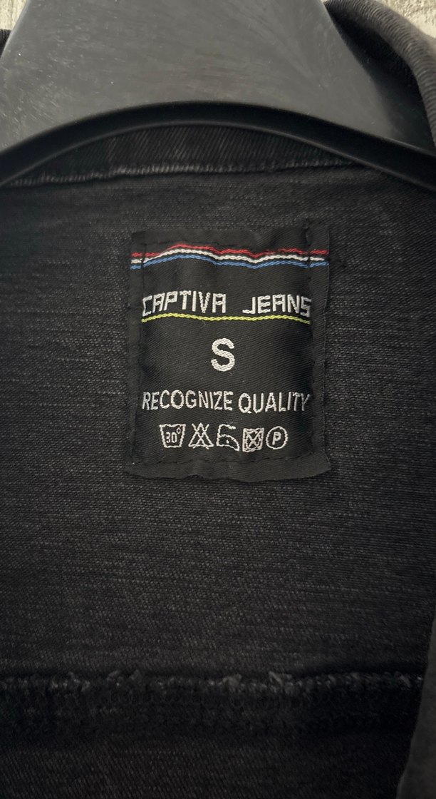 Siyah Düğmeli Denim Ceket - Görsel 2