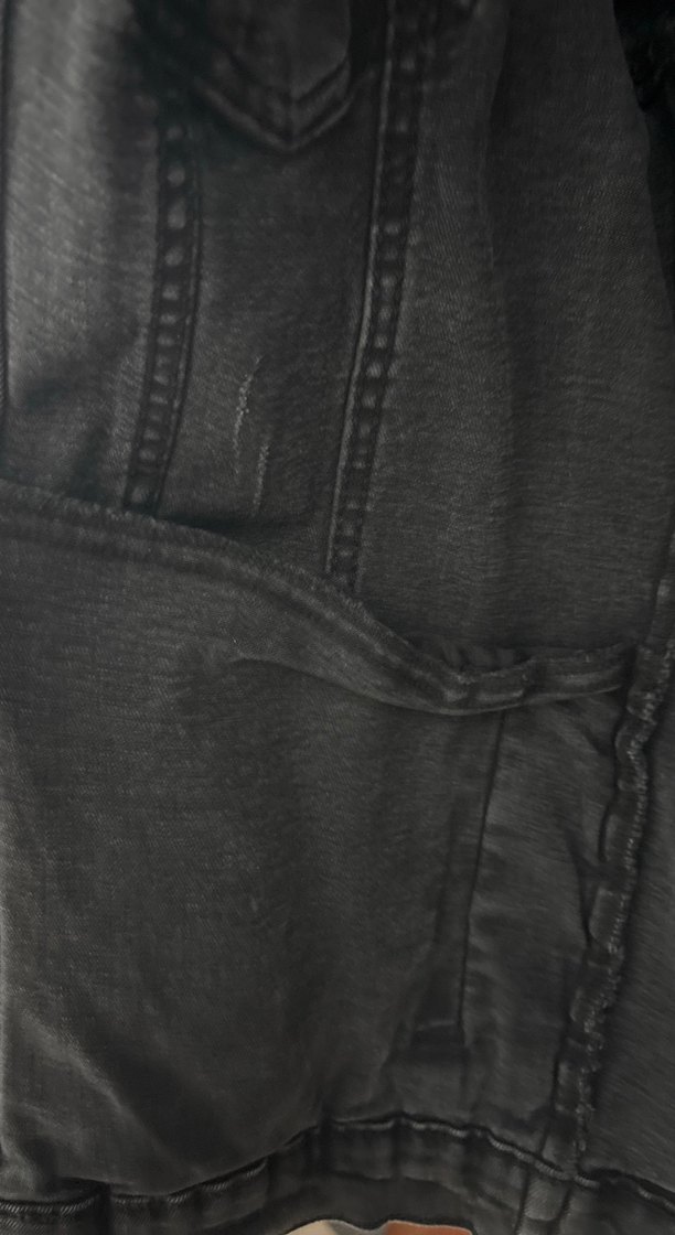 Siyah Düğmeli Denim Ceket - Görsel 3