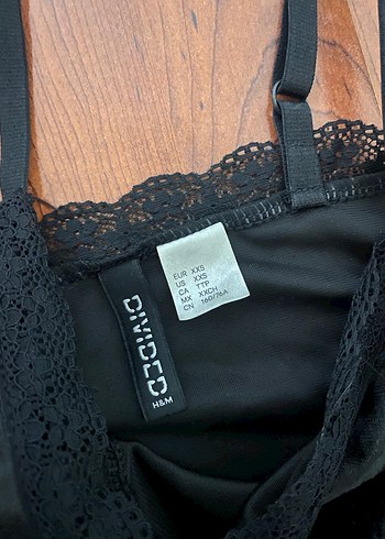 xs Beden Dantel Detaylı Siyah Gotik Midi Elbise