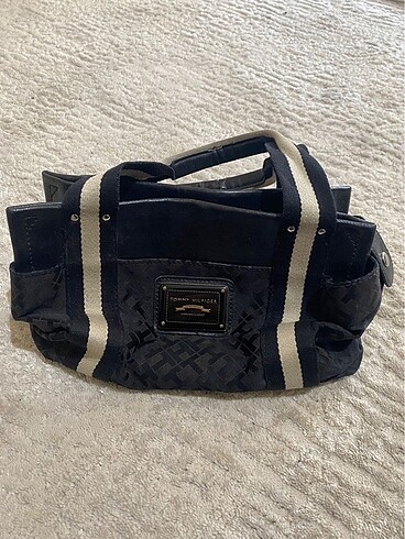 Tommy Hilfiger çanta