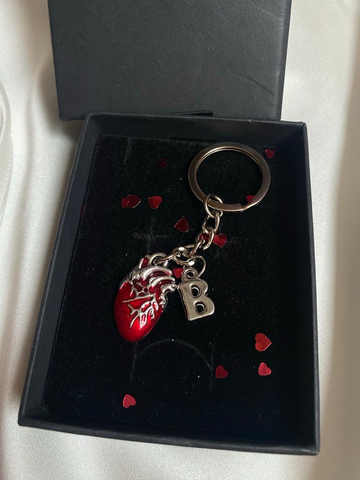 Kalp detay notlu kişiye özel anahtarlık - Görsel 3