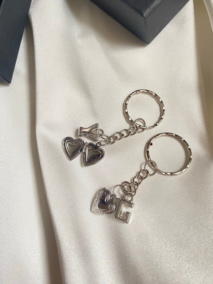 Kişiye özel harfli fotoğraf anahtarlık - Görsel 2