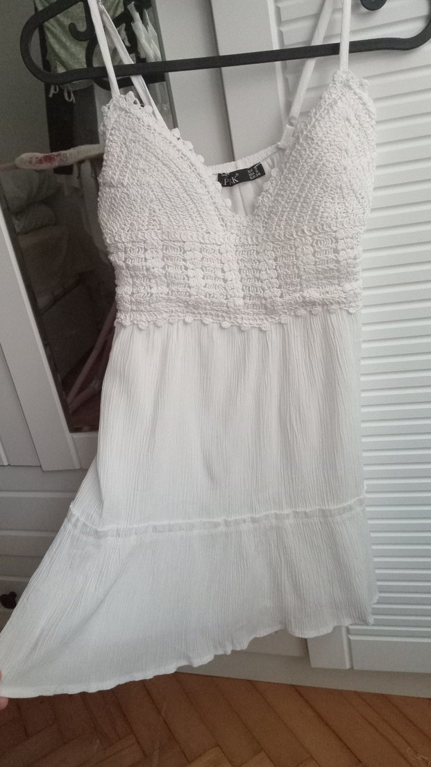 İnce Askılı Beyaz Nakışlı Mini Örgü Elbise - Görsel 2