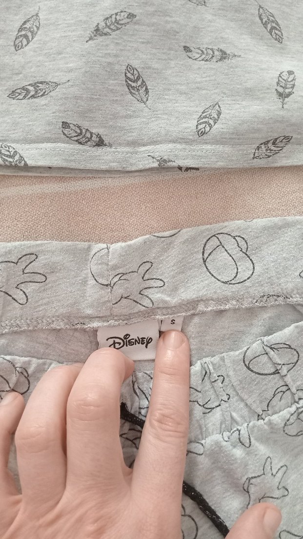 Gri Yaprak Desenli Kısa Kollu Kadın Pijama Takımı - Görsel 4