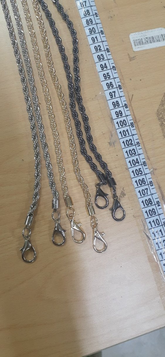 Zincir Detaylı Gri Kadın El Zinciri - Görsel 3