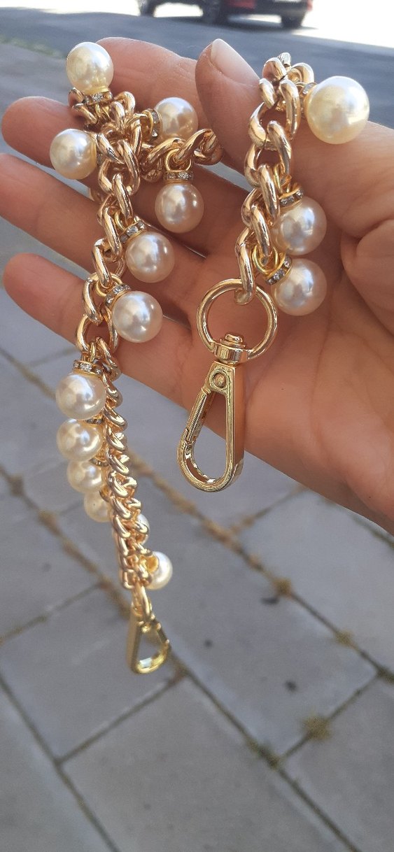 İnci Detaylı Altın Renk Zincirli Kadın El Zinciri - Görsel 2