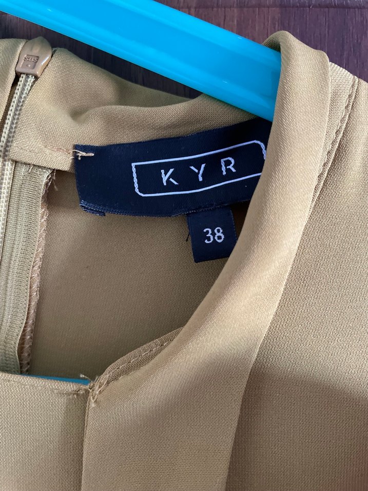 Kadın Sarı Pilili Uzun Elbise - Görsel 3