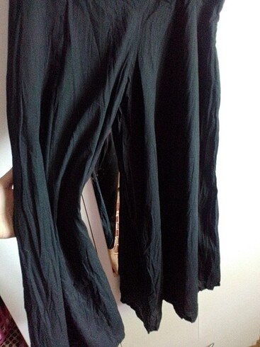 42 Beden siyah Renk Etekli pantolon 