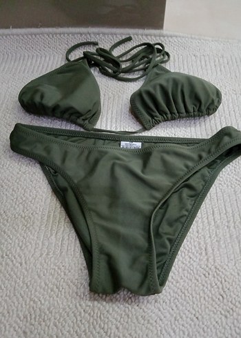 Yeşil Askılı Kadın Bikini - Görsel 4
