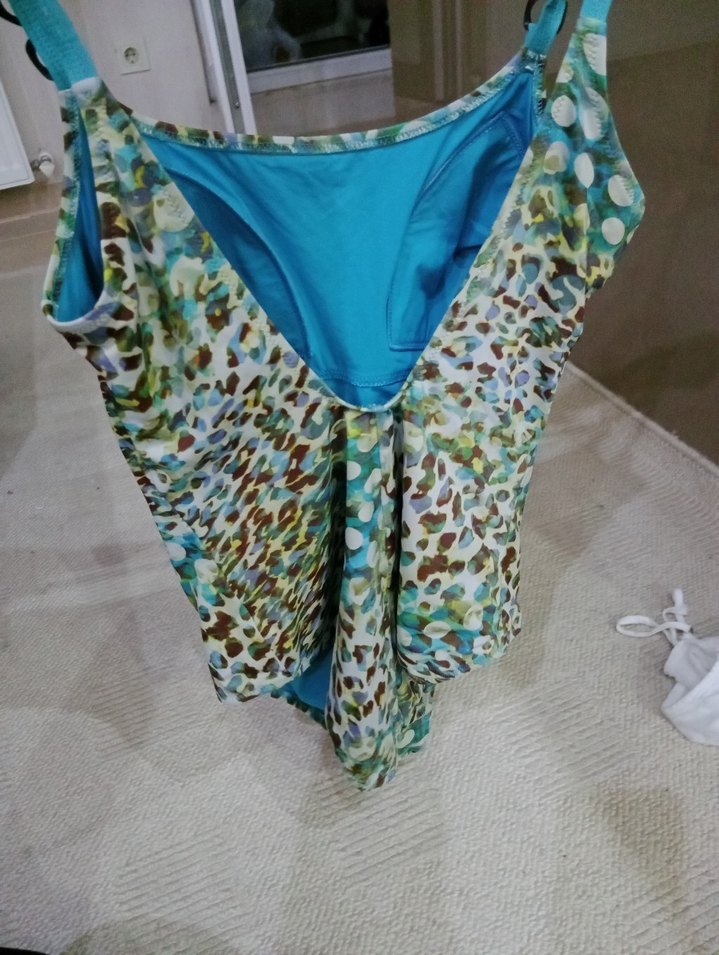 Boncuk Detaylı Turkuaz Desenli Kadın Mayo - Görsel 4