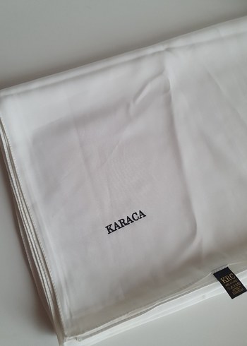 Beden Karaca Beyaz Şal