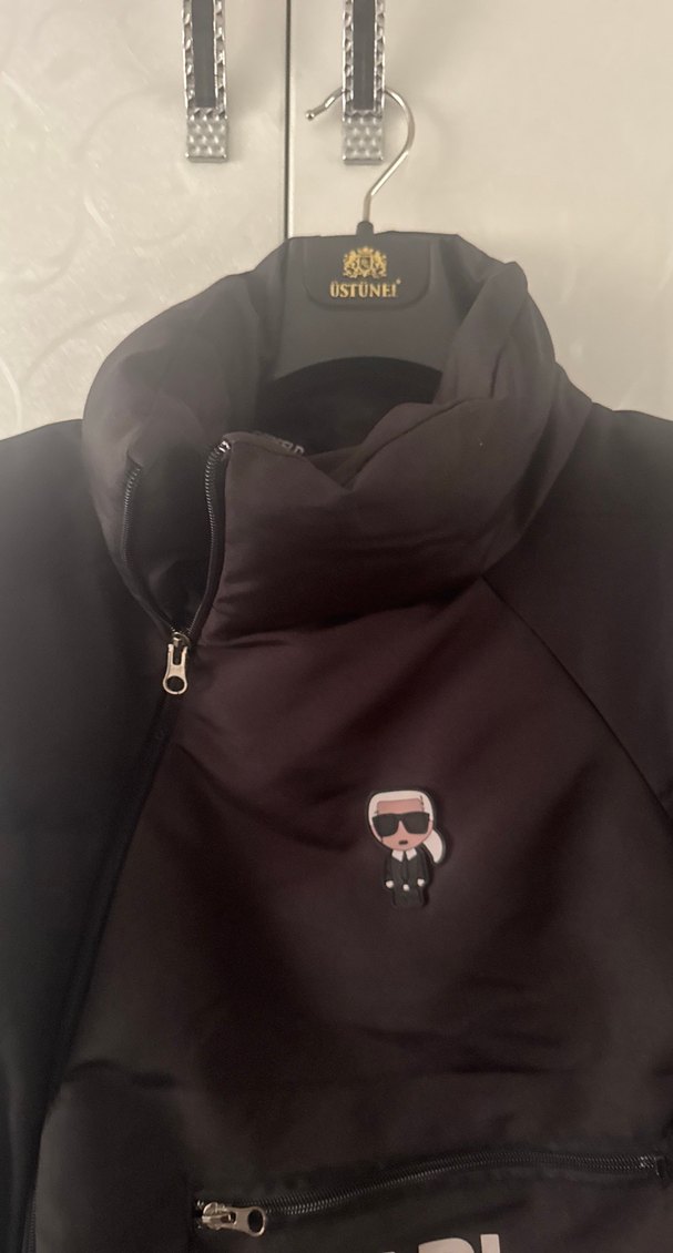 Karl Lagerfeld Siyah Fermuarlı Yelek - Görsel 3