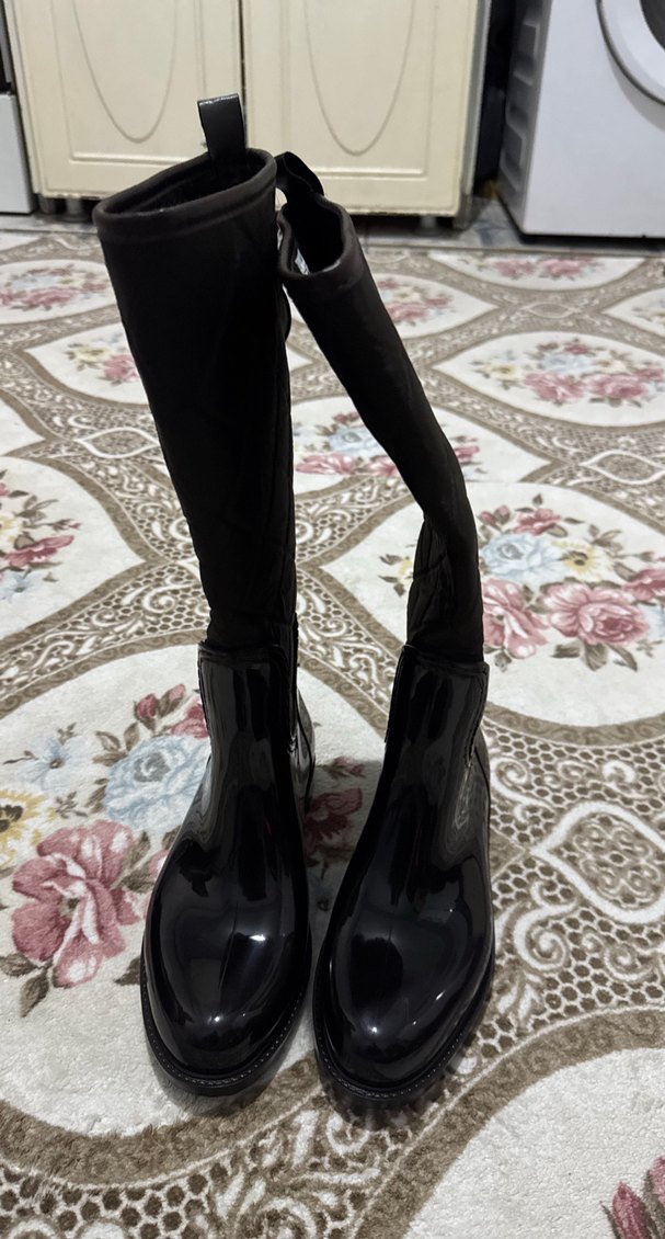 Dikiş  Detaylı Siyah Dizüstü Kadın Bot - Görsel 2