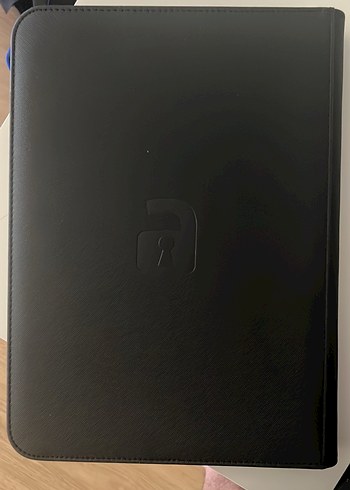 vault x binder