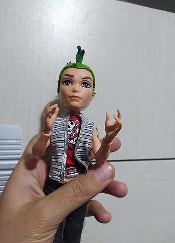  Beden Renk Monster High Bebek 